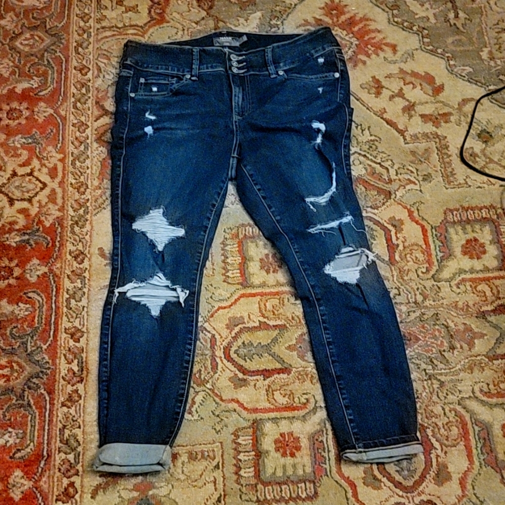 Worn once distress jeggings